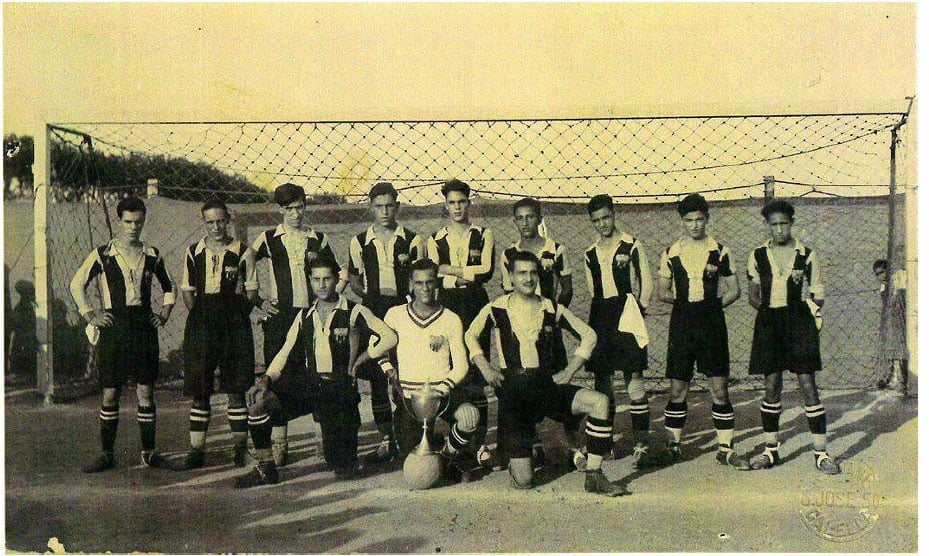 Equip CF Calella 50s